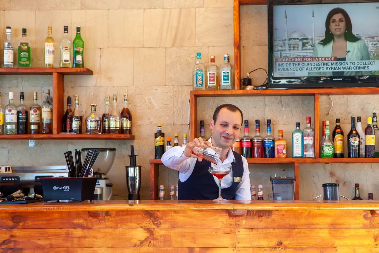 President Hotel By Hrazdan Hotel Cjsc Erivan Exterior foto
