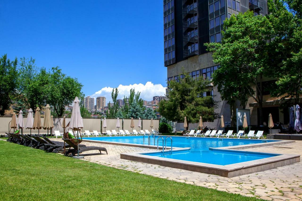 President Hotel By Hrazdan Hotel Cjsc Erivan Exterior foto